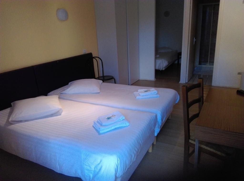 Hotel Le Clos Fleuri Bourg-de-Thizy