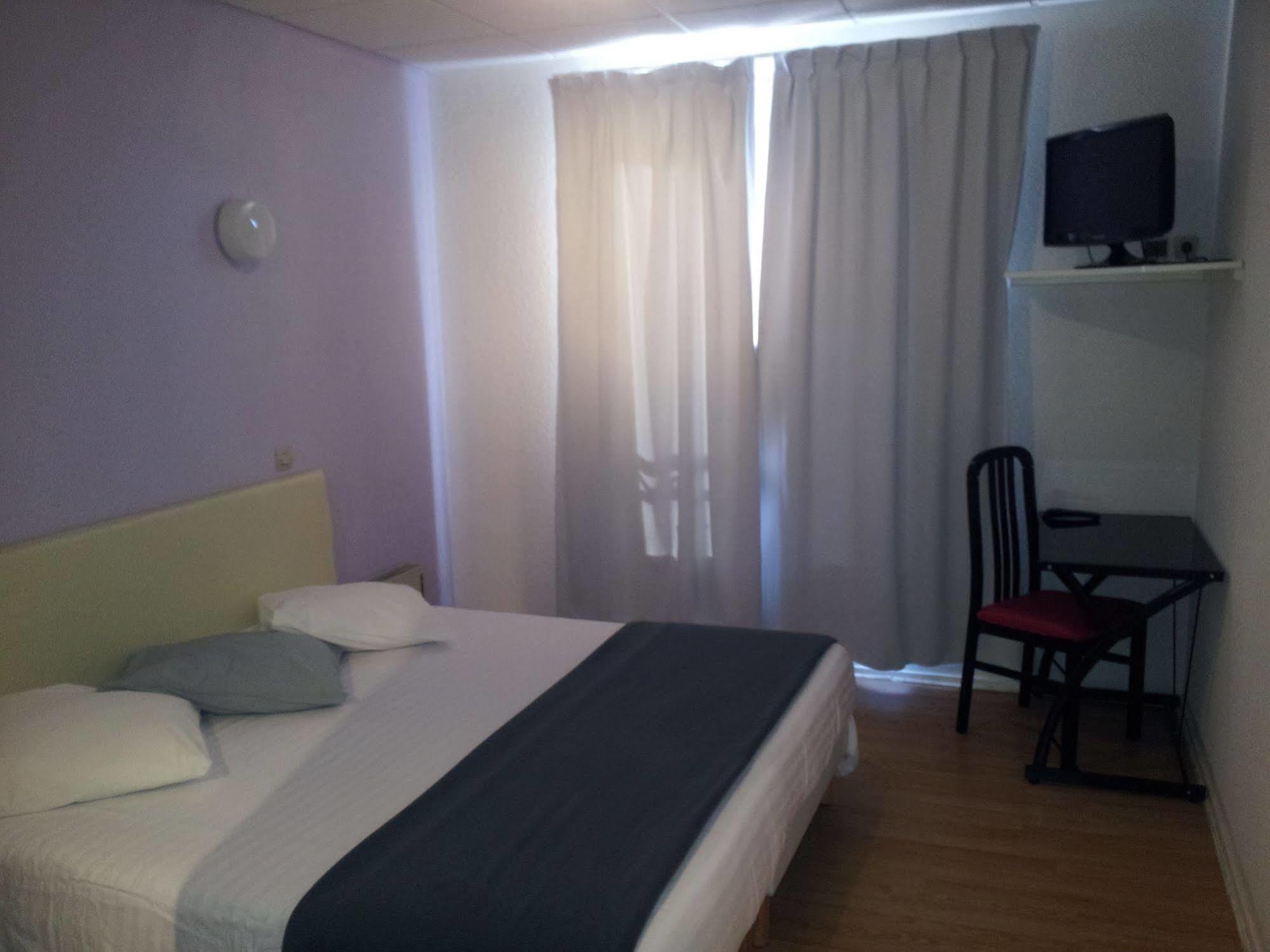 Le Clos Fleuri Hotel Bourg-de-Thizy